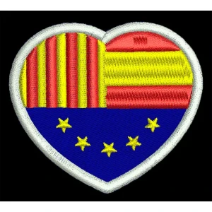 Parche Bordado Corazon Tribandera