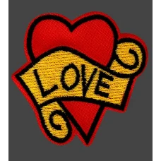 Parche Bordado Corazon love