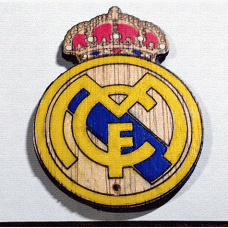 Parche Real Madrid en madera grabado con laser