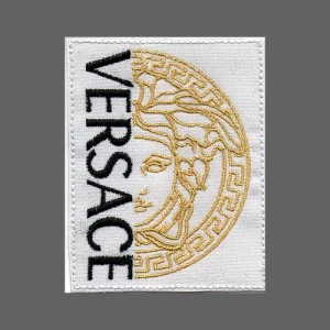 Parche Bordado Versace mitad