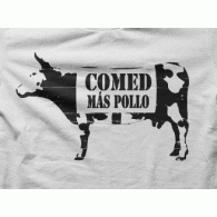 Camiseta Comed mas pollo-detalle