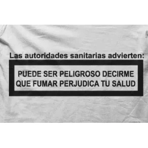 Camiseta Fumar-detalle