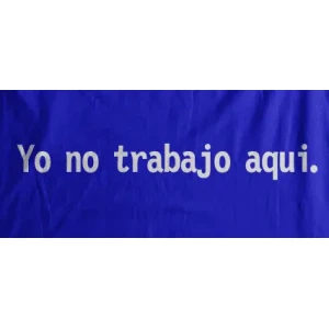 Camiseta No trabajo aqui-detalle
