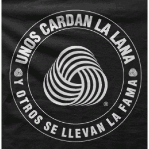 Camiseta Oveja negra-detalle