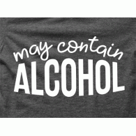 Camiseta Puede-contener-alcohol-detalle Camiseta Puede-contener-alcohol-detalle