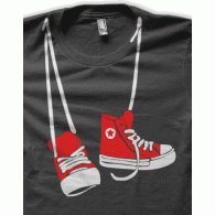 Camiseta Zapatillas-detalle