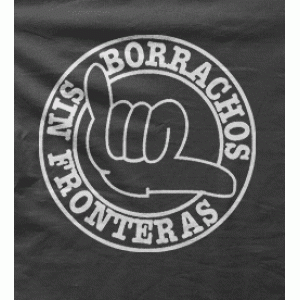 Camiseta borrachos sin fronteras-detalle