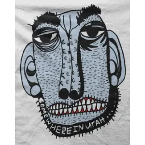 Camiseta cara tribal-detalle