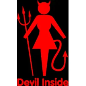 Camiseta devil inside-detalle