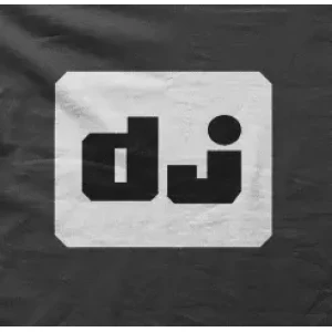 Camiseta dj-detalle