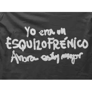 Camiseta esquizofrenico-detalle