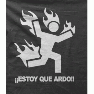 Camiseta fuego-detalle