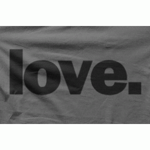 Camiseta love-detalle