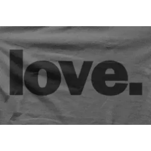 Camiseta love-detalle