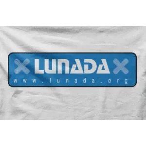 Camiseta lunada I-detalle