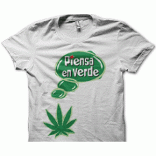 Camiseta piensa en verde