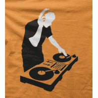 Camiseta pinchadiscos-detalle Camiseta pinchadiscos-detalle