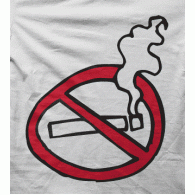 Camiseta prohibido fumar-detalle