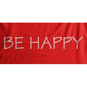Camiseta se feliz-detalle