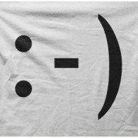 Camiseta sonrisa-detalle