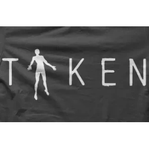 Camiseta taken-detalle