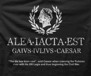 Camiseta Alea-iacta-est-detalle