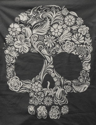 Camiseta Calavera flores-detalle