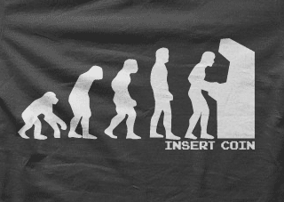 Camiseta Insert coin-detalle