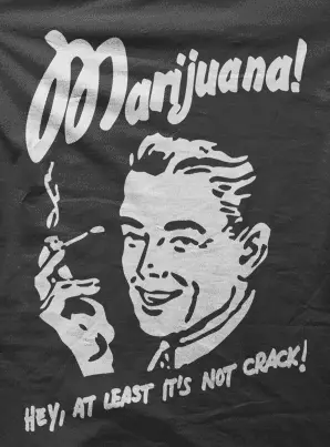 Camiseta Marihuana-detalle