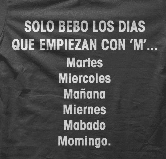 Camiseta Solo bebo-detalle