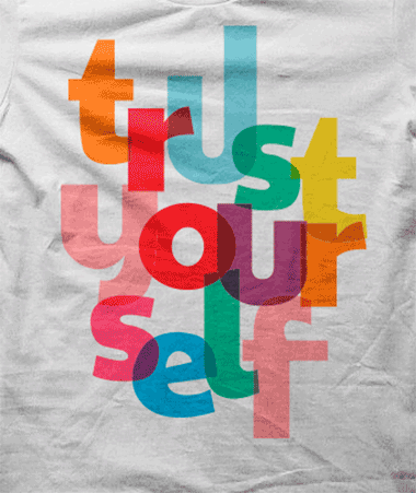 Camiseta Trust-yourself-detalle