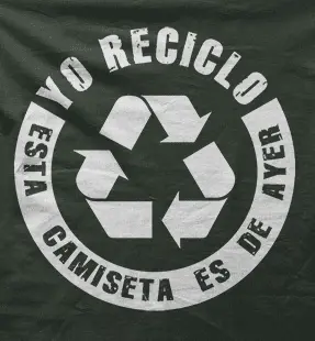 Camiseta Yo reciclo-detalle