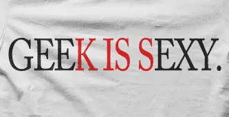 Camiseta geek is sexy-detalle