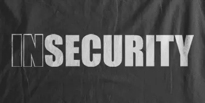 Camiseta insecurity-detalle