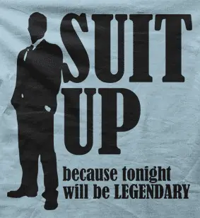 Camiseta suit up I-detalle
